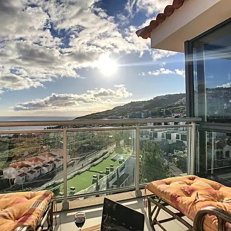 Apartmán Penthouse Paradisus By Lovelystay
