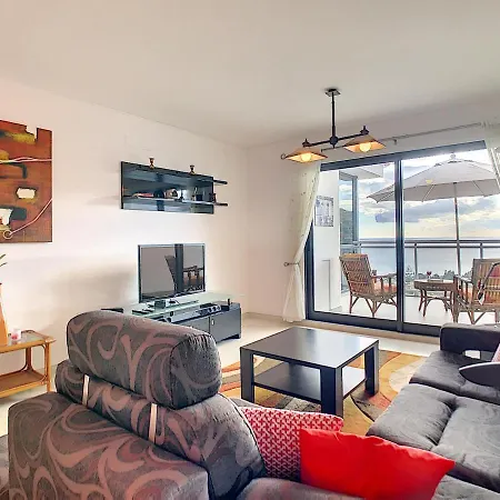 Penthouse Paradisus By Lovelystay Lejlighed *
