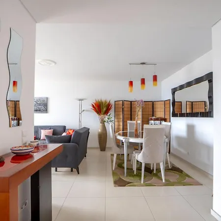 Penthouse Paradisus - Pool&sea View By Lovelystay