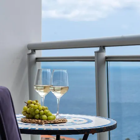 Penthouse Paradisus - Pool&sea View By Lovelystay Apartment *