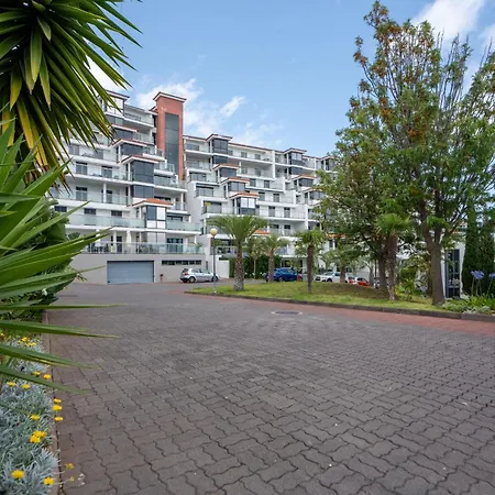 Penthouse Paradisus - Pool&sea View By Lovelystay Canico (Madeira)