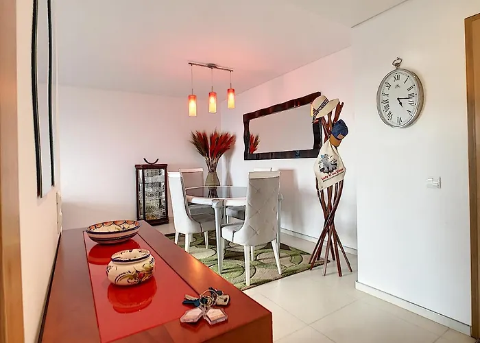 Penthouse Paradisus By Lovelystay Caniço