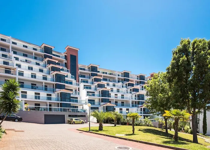 Penthouse Paradisus By Lovelystay * Caniço